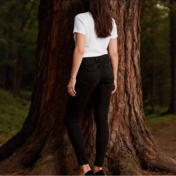 PAIGE Verdugo Cleo Jewel Embellished Black Skinny Jeans Size 29 - Picture 3 of 12